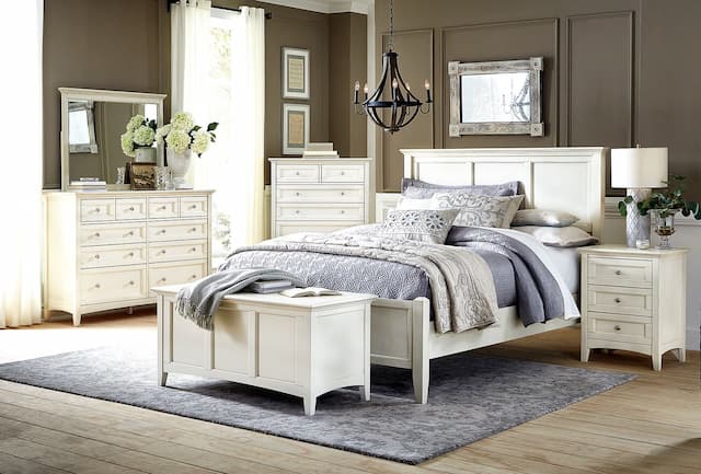 Northlake King Panel Bed