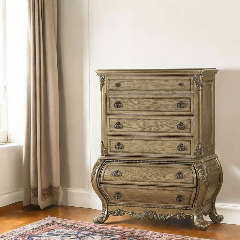 Ragenardus Vintage Oak Chest