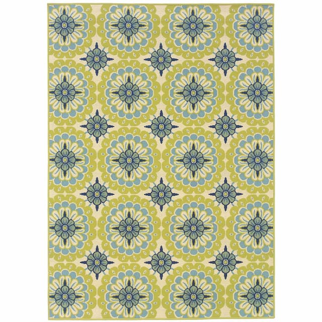 Caspian 8328W Green/ Ivory Indoor/Outdoor Area Rug - 1'9" x 3'9"