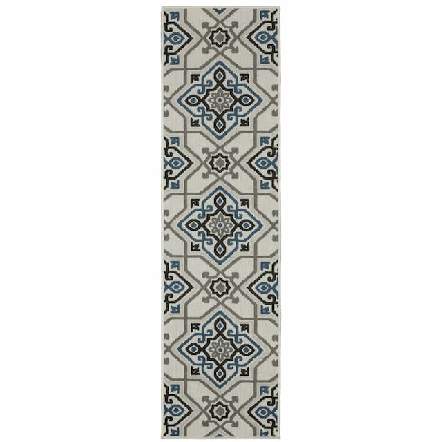 Torrey 004Y1 Light Grey/ Blue Indoor/Outdoor Area Rug - 1'10" x 7'3"