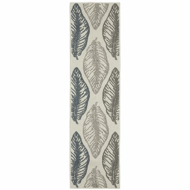 Torrey 5570Y Light Grey/ Grey Indoor/Outdoor Area Rug - 1'10" x 7'3"