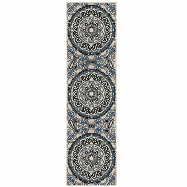 Torrey 072J1 Light Grey/ Blue Indoor/Outdoor Area Rug - 1'10" x 7'3"