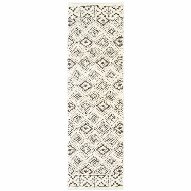 Verona 1330W Ivory/ Brown Indoor Area Rug - 2'3" x 7'6"